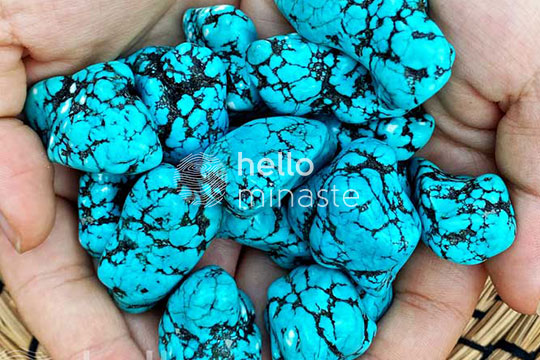mavi turkuaz firuze taşı doğal taş elde