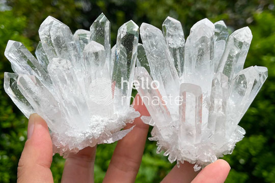 kristal kuvars taşı doğal taş elde ham kütle kuvarz taşı