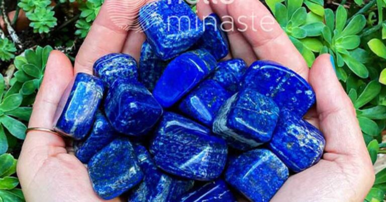 Lapis Lazuli Spiritual Meaning & Healing Properties